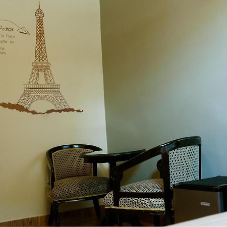Hostal Carlos Tenaud Lima Ngoại thất bức ảnh
