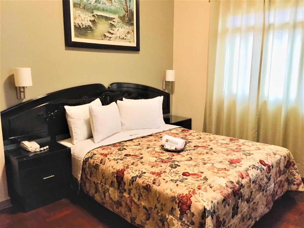 Hostal Carlos Tenaud Lima Ngoại thất bức ảnh