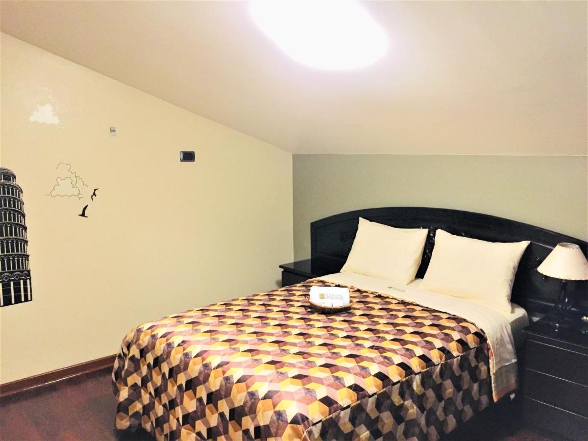 Hostal Carlos Tenaud Lima Ngoại thất bức ảnh