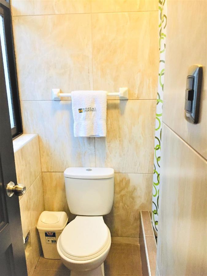 Hostal Carlos Tenaud Lima Ngoại thất bức ảnh